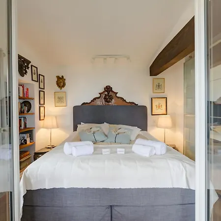 Holiday home Maison Sans Delai - Happy